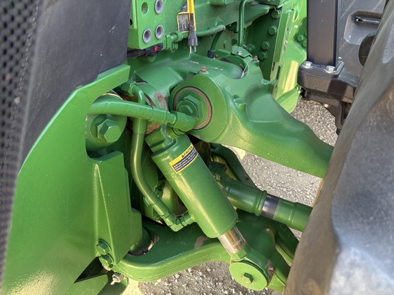 2021 John Deere 8R 370 Tractor