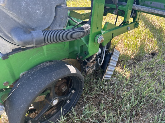 2012 John Deere DB60 Planter