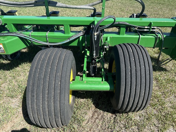 2012 John Deere DB60 Planter