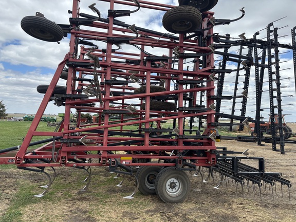 2013 Case IH 200 Field Cultivator