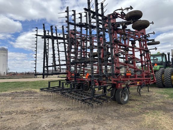 2013 Case IH 200 Field Cultivator
