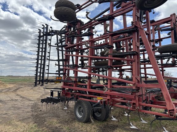 2013 Case IH 200 Field Cultivator
