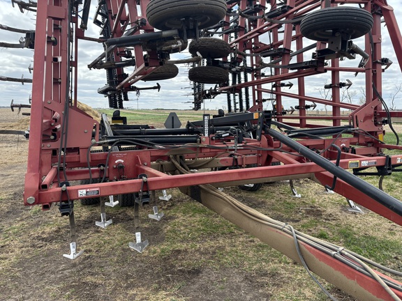 2013 Case IH 200 Field Cultivator