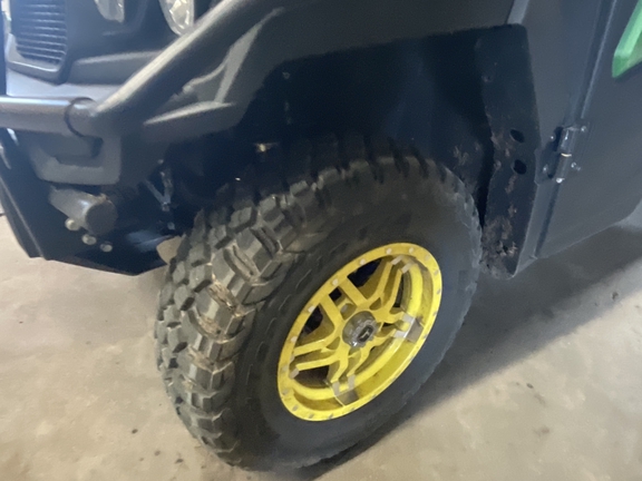 2023 John Deere XUV 835R ATV