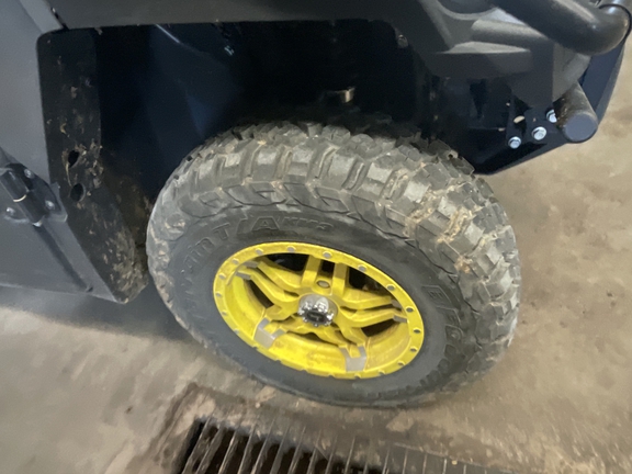 2023 John Deere XUV 835R ATV