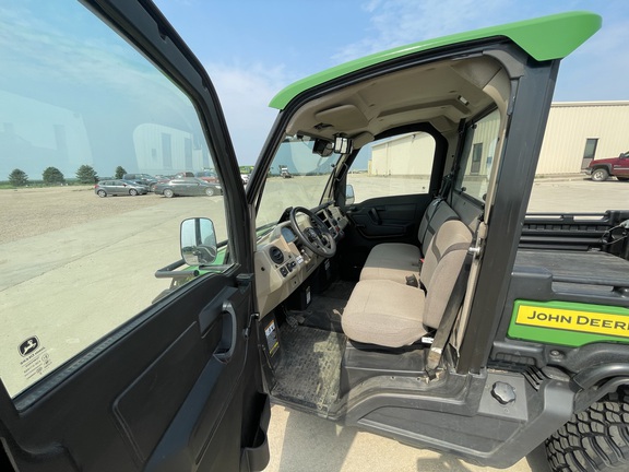 2023 John Deere XUV 835R ATV
