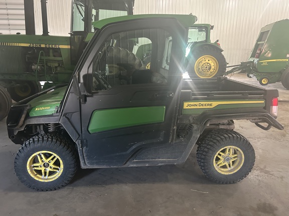 2024 John Deere XUV 835R ATV
