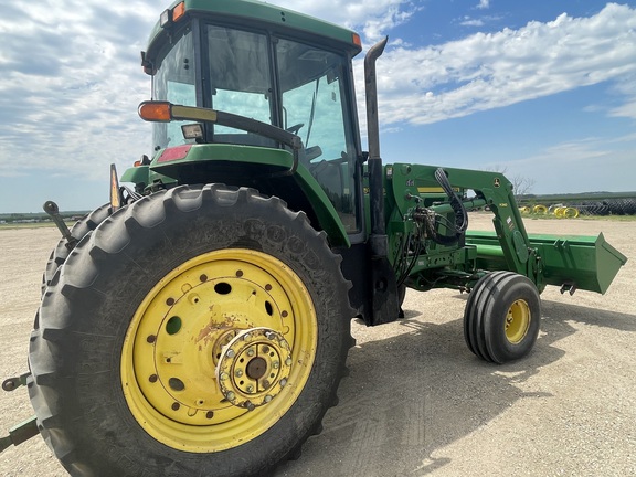 2001 John Deere 7810 Tractor