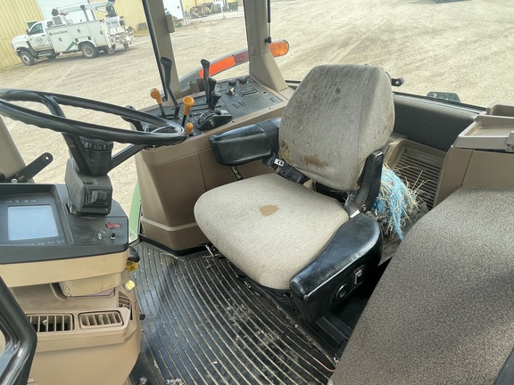 2001 John Deere 7810 Tractor