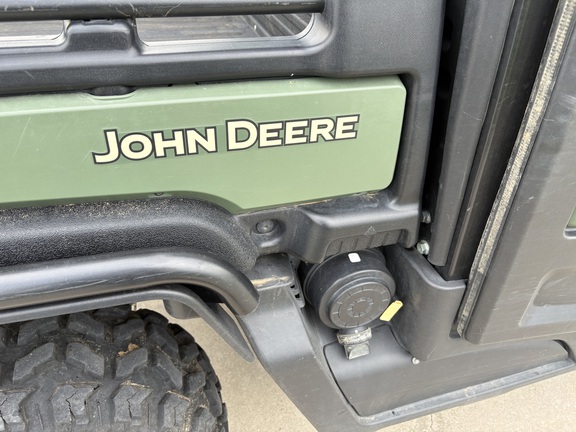 2024 John Deere XUV 835M ATV