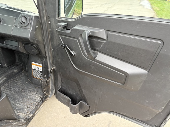 2024 John Deere XUV 835M ATV