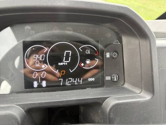 2024 John Deere XUV 835M ATV