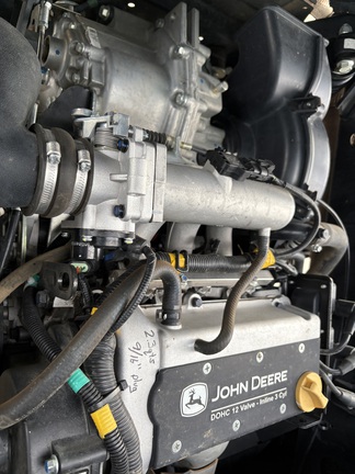 2024 John Deere XUV 835M ATV