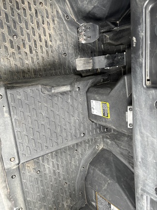 2024 John Deere XUV 835M ATV