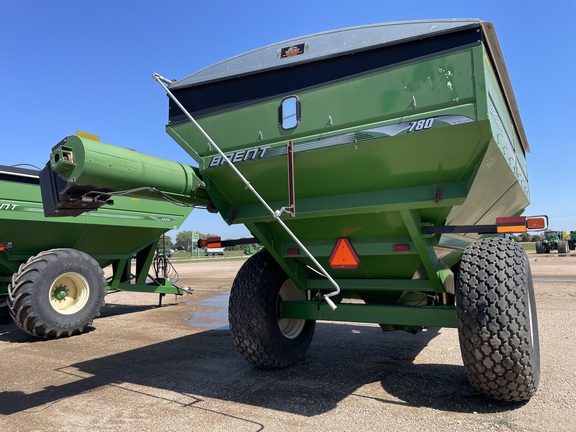 2006 Brent 1080 Grain Cart
