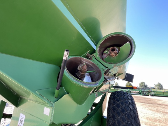 2006 Brent 1080 Grain Cart