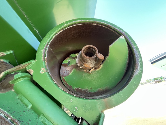 2006 Brent 1080 Grain Cart