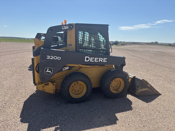 2013 John Deere 320D Skid Steer Loader