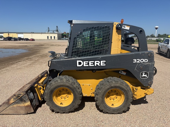 2013 John Deere 320D Skid Steer Loader