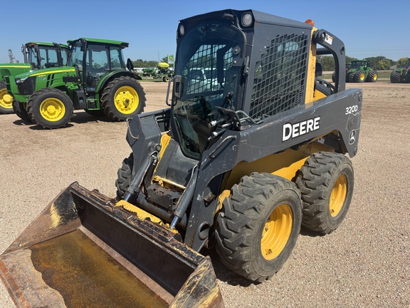 2013 John Deere 320D Skid Steer Loader