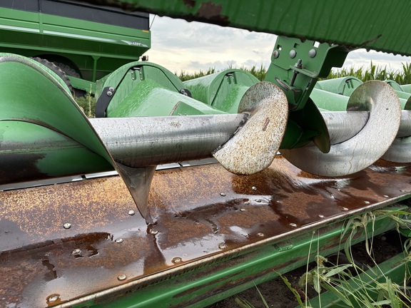 2014 John Deere 612C Header Corn Head
