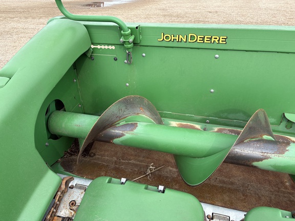 2014 John Deere 612C Header Corn Head