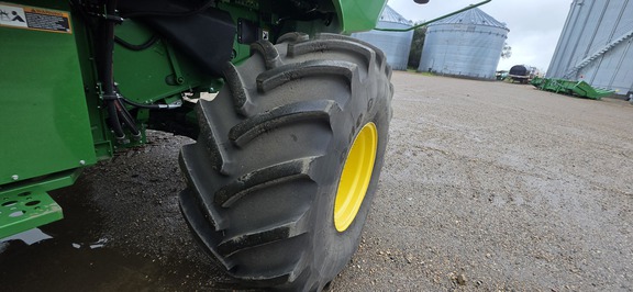 2022 John Deere S780 Combine