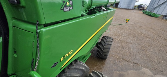 2022 John Deere S780 Combine