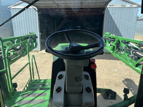 2024 John Deere 412R Sprayer/High Clearance