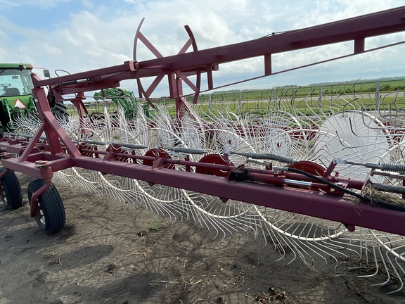 2016 Rowse WR18 Rake