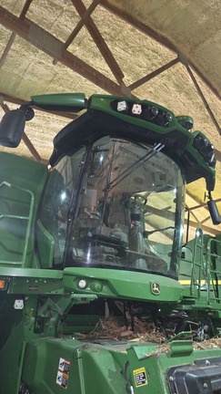 2022 John Deere S780 Combine