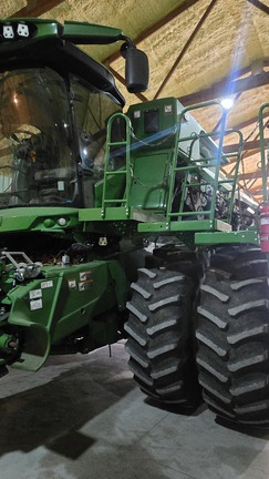 2022 John Deere S780 Combine