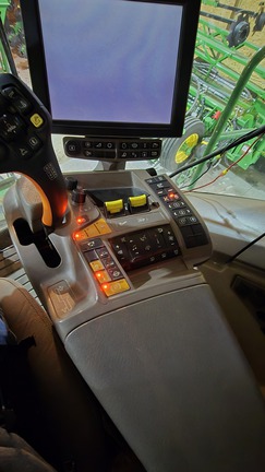 2022 John Deere S780 Combine