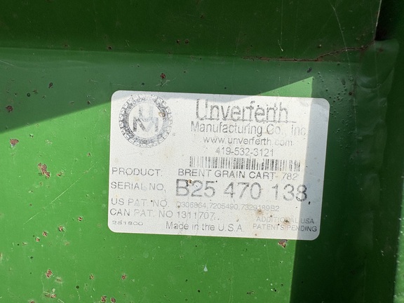 2009 Brent 782 Grain Cart
