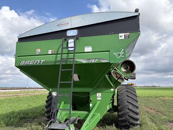 2009 Brent 782 Grain Cart