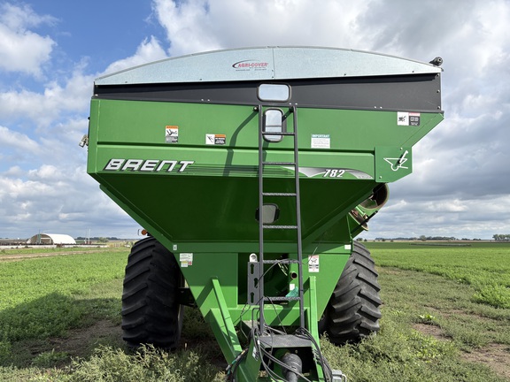 2009 Brent 782 Grain Cart