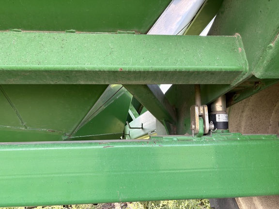 2009 Brent 782 Grain Cart
