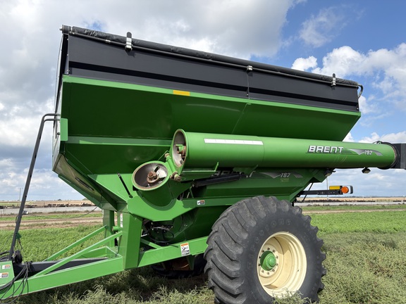 2009 Brent 782 Grain Cart