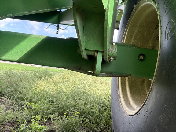 2009 Brent 782 Grain Cart