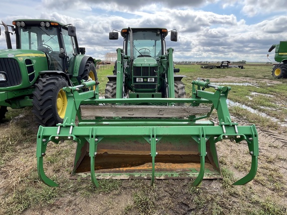 2009 John Deere 6130D Tractor