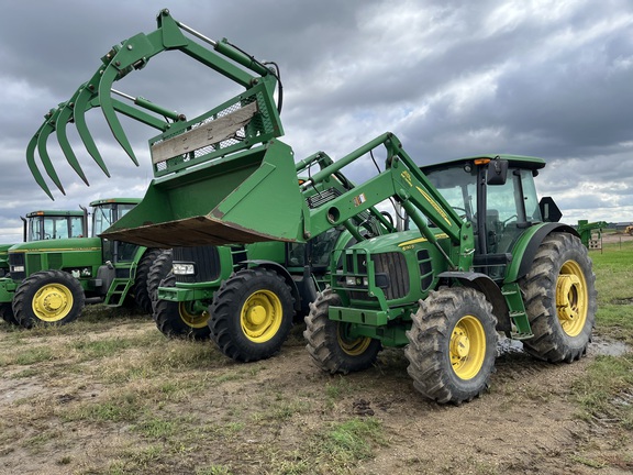 2009 John Deere 6130D Tractor