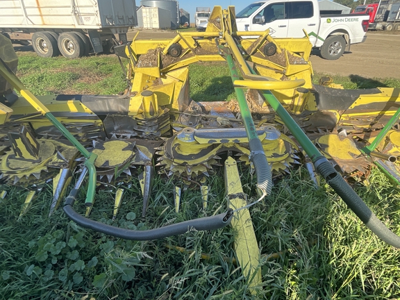 2014 John Deere 690 Header Forage