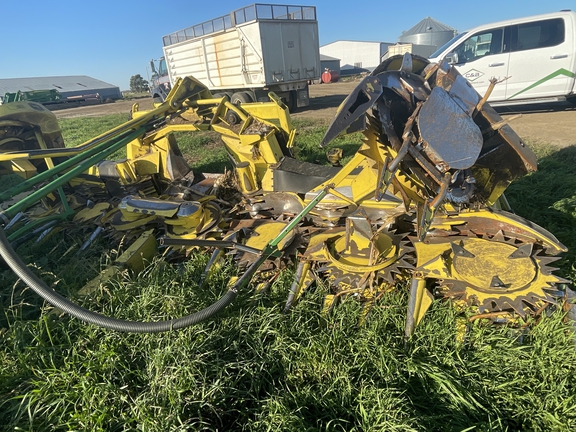 2014 John Deere 690 Header Forage