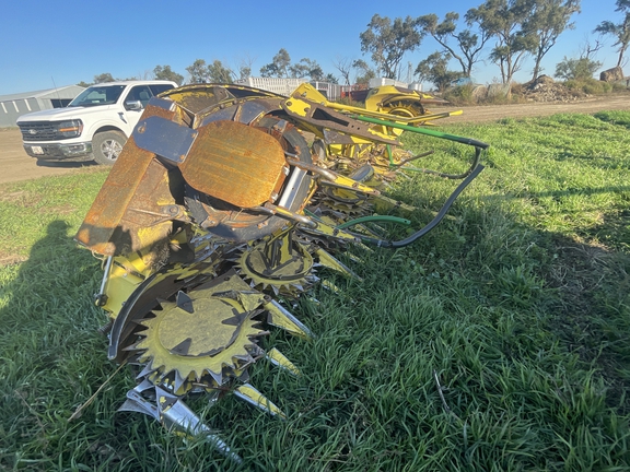 2014 John Deere 690 Header Forage