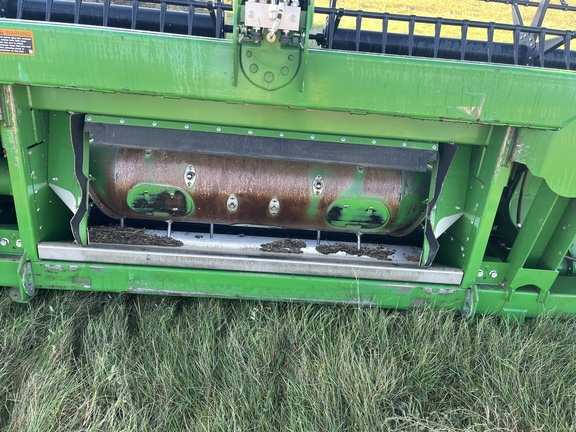 2020 John Deere 740FD Header Combine