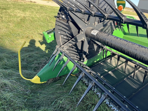 2020 John Deere 740FD Header Combine