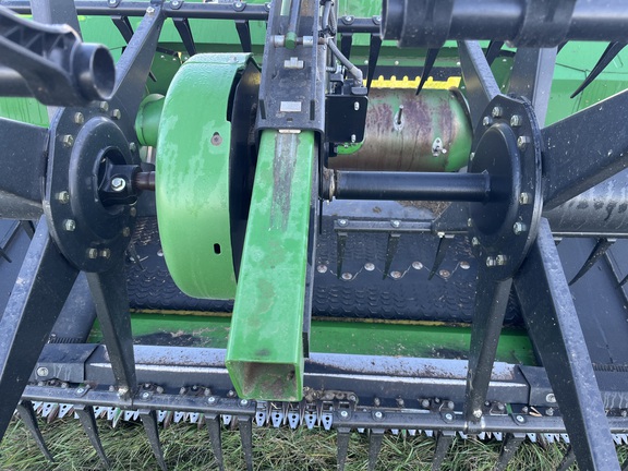 2020 John Deere 740FD Header Combine