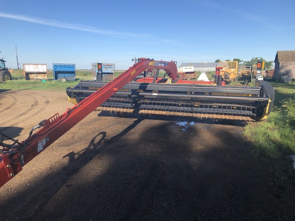 2011 New Holland H7150 Mower Conditioner