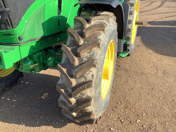 2023 John Deere 6R 195 Tractor