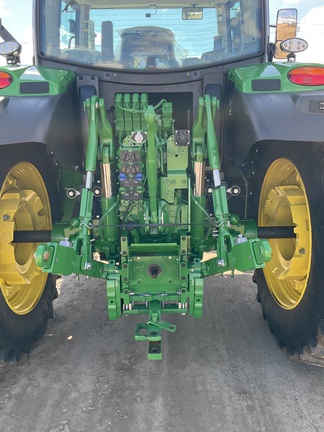 2022 John Deere 6R 155 Tractor